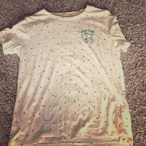 Cream polka dot “aim high” shirt old navy